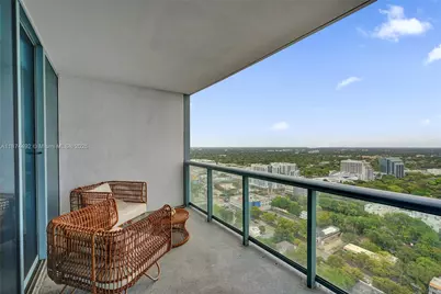601 NE 36th St #2703, Miami, FL 33137 - Photo 3