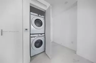 700 NE 24th St, Miami, FL 33137 - Photo 37