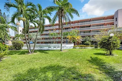 141 NE 10th Ave #22C, Hallandale Beach, FL 33009 - Photo 1