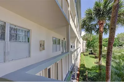 2501 Antigua Ter #D2, Coconut Creek, FL 33066 - Photo 15