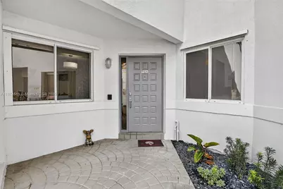 984 NW 93rd Ave #984, Plantation, FL 33324 - Photo 5