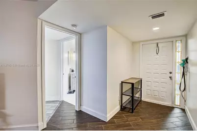 984 NW 93rd Ave #984, Plantation, FL 33324 - Photo 7