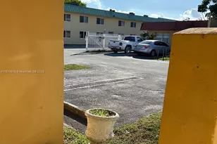 504 NW 179th St, Miami Gardens, FL 33169 - Photo 5