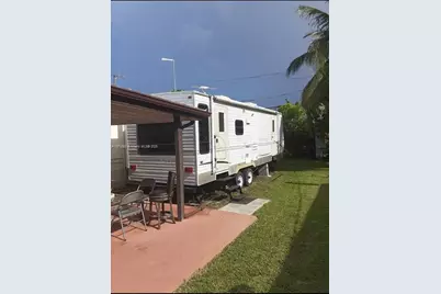 9360 SW 37th St, Miami, FL 33165 - Photo 17