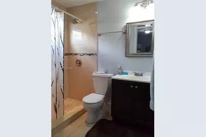 9360 SW 37th St, Miami, FL 33165 - Photo 7