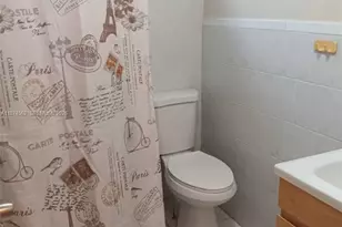 9360 SW 37th St, Miami, FL 33165 - Photo 15