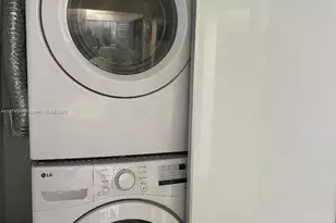 8821 W Flagler St, Miami, FL 33174 - Photo 7