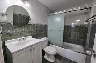 8185 NW 7th St, Miami, FL 33126 - Photo 11