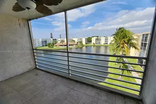 425 SE 11th Terrace, Dania Beach, FL 33004 - Photo 1