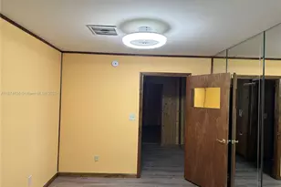 1411 SW 24th Ct, Fort Lauderdale, FL 33315 - Photo 9