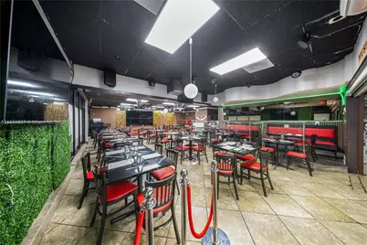 9606 SW 72nd St, Miami, FL 33173 - Photo 33