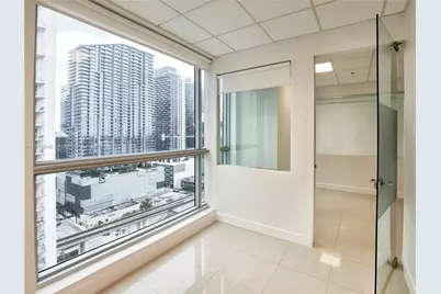 175 SW 7th St #2003, Miami, FL 33130 - Photo 7