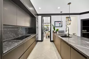 3325 NE 17th Ct, Fort Lauderdale, FL 33305 - Photo 17