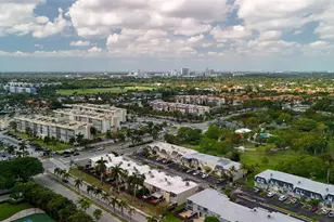 [Address not provided], Hallandale Beach, FL 33009 - Photo 15