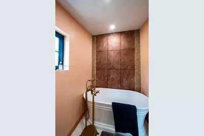 5149 Alton Rd, Miami Beach, FL 33140 - Photo 33