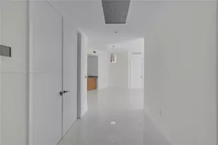 15811 Collins Ave, Sunny Isles Beach, FL 33160 - Photo 5