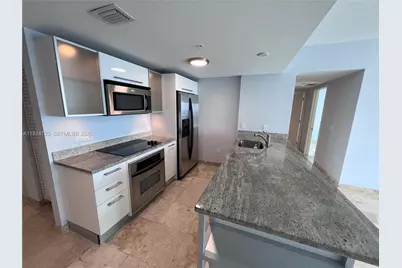 185 SW 7th St #4204, Miami, FL 33130 - Photo 5