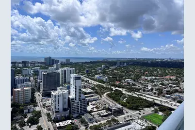 185 SW 7th St #4204, Miami, FL 33130 - Photo 17