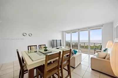 5601 Collins Ave #410, Miami Beach, FL 33140 - Photo 15