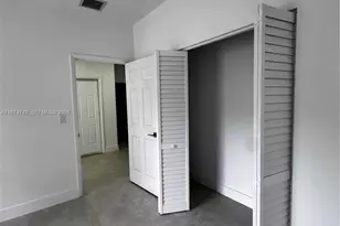 2541 NW 9th St, Fort Lauderdale, FL 33311 - Photo 5