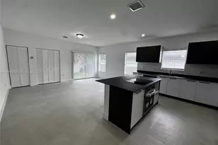 2541 NW 9th St, Fort Lauderdale, FL 33311 - Photo 7