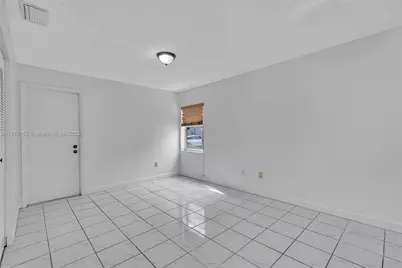 815 NW 98th Ave, Plantation, FL 33324 - Photo 23