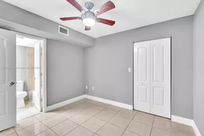 2890 N Oakland Forest Dr #108, Oakland Park, FL 33309 - Photo 11