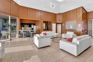 2890 N Oakland Forest Dr, Oakland Park, FL 33309 - Photo 33