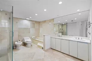 520 Brickell Key Dr, Miami, FL 33131 - Photo 35