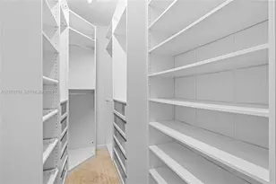 520 Brickell Key Dr, Miami, FL 33131 - Photo 41