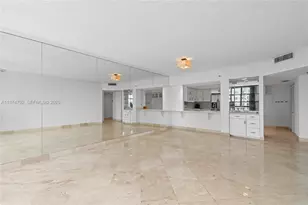 520 Brickell Key Dr, Miami, FL 33131 - Photo 11