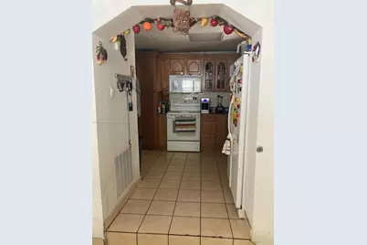 580 NW 136th St, North Miami, FL 33168 - Photo 3