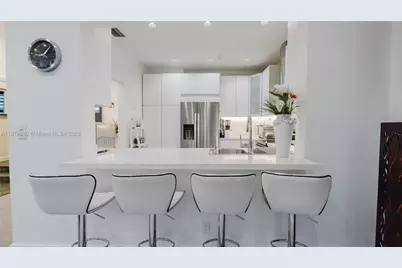 21195 Helmsman Dr #F12, Aventura, FL 33180 - Photo 15