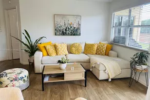 2273 SE 27th Dr, Homestead, FL 33035 - Photo 11