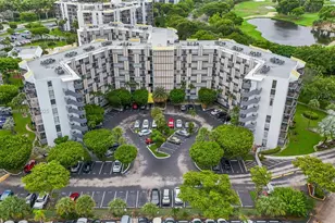 20400 W Country Club Dr, Aventura, FL 33180 - Photo 1