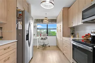 2705 NW 104th Ave, Sunrise, FL 33322 - Photo 1