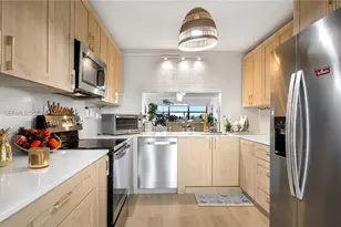 2705 NW 104th Ave, Sunrise, FL 33322 - Photo 11