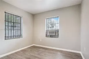 6535 NW 6th Ave, Miami, FL 33150 - Photo 7