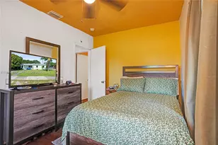 301 NW 190th St, Miami Gardens, FL 33169 - Photo 7