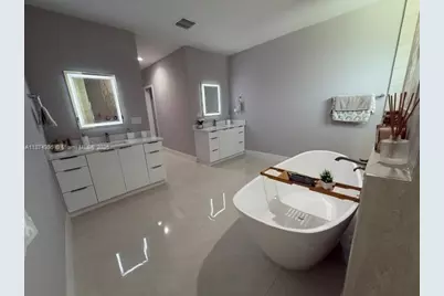 1718 California, Port Saint Lucie, FL 34953 - Photo 7