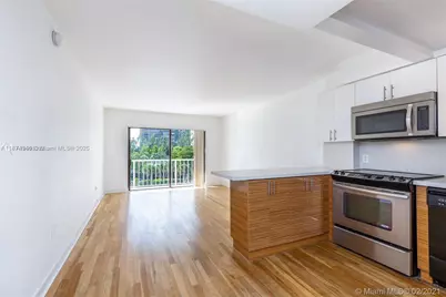 1650 NE 115th St #403, Miami, FL 33181 - Photo 5