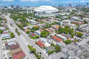 1656 NW 1st St, Miami, FL 33125 - Photo 27