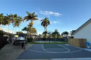 840 NW 134th Ave, Miami, FL 33182 - Photo 9