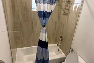 840 NW 134th Ave, Miami, FL 33182 - Photo 37