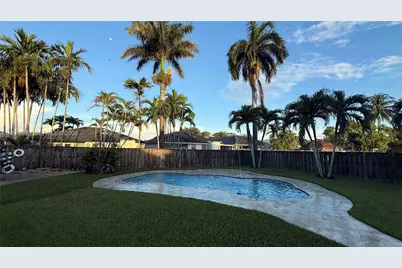 840 NW 134th Ave, Miami, FL 33182 - Photo 11