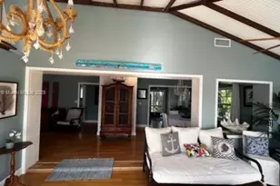 27316 Cayman Ln, Lower Keys, FL 33042 - Photo 9