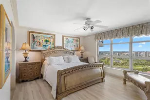 3500 Mystic Pointe Dr, Aventura, FL 33180 - Photo 7