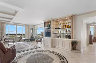 3500 Mystic Pointe Dr, Aventura, FL 33180 - Photo 15