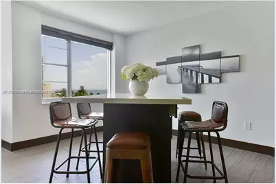 5255 Collins Ave #4G, Miami Beach, FL 33140 - Photo 3