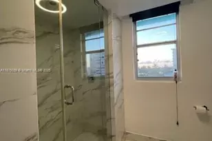 5255 Collins Ave, Miami Beach, FL 33140 - Photo 17